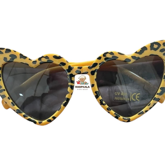 Kids Heart-Shaped Sunglasses with Trendy Animal Print (yellow)