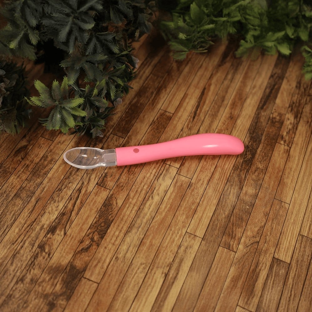 Silicone feeding spoon for baby (mix any colour)