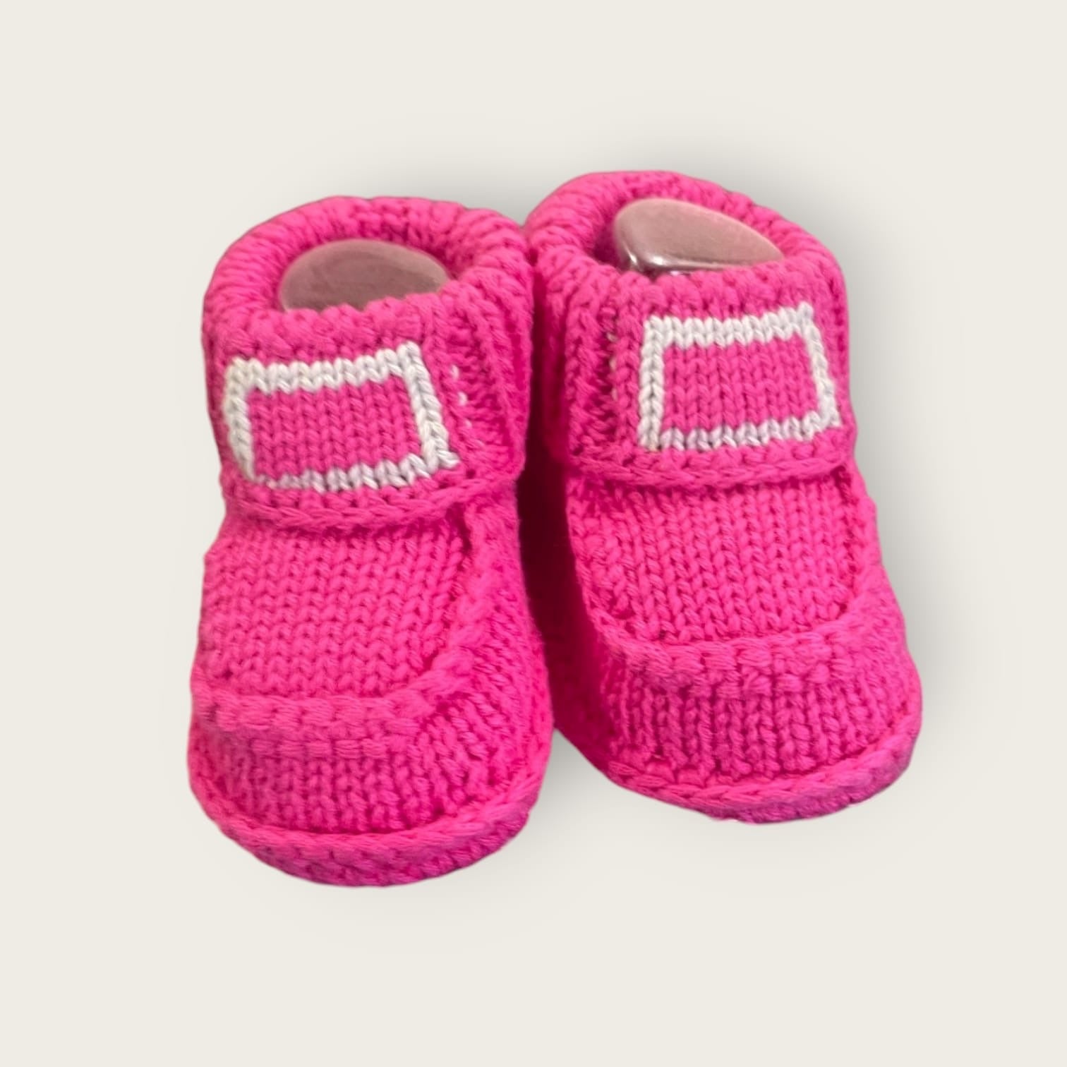 Cozy Woolen Booties for Newborn to 6 Months | Knitted Warm Baby Shoes with Unique Pattern (pink)