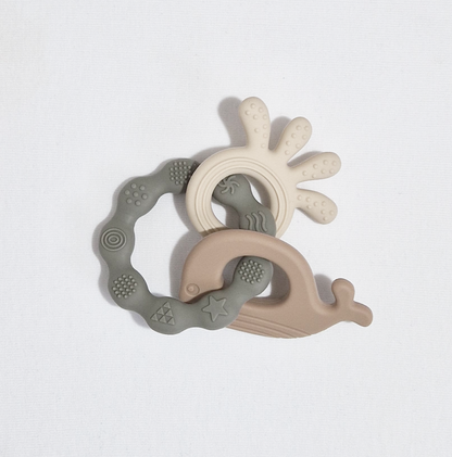 Multi-Texture Silicone Baby Teether Ring Set – BPA Free, Easy Grip Teething Toy for Newborns & Infants