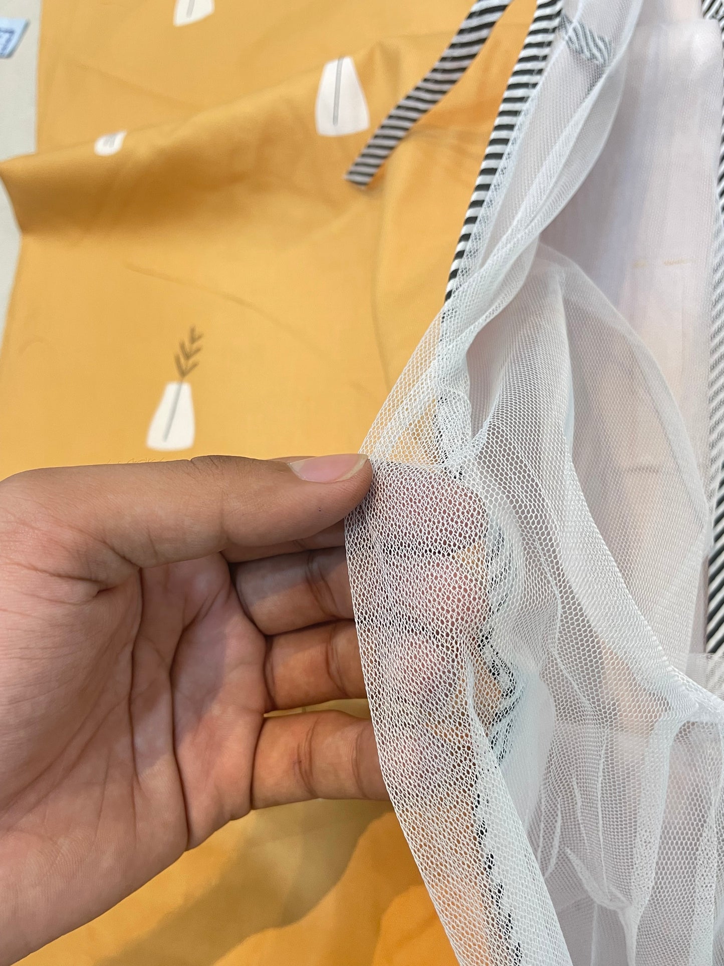 Minimal Print 100% Cotton Baby Khoya with Net – Up to 1 Year (yellow)