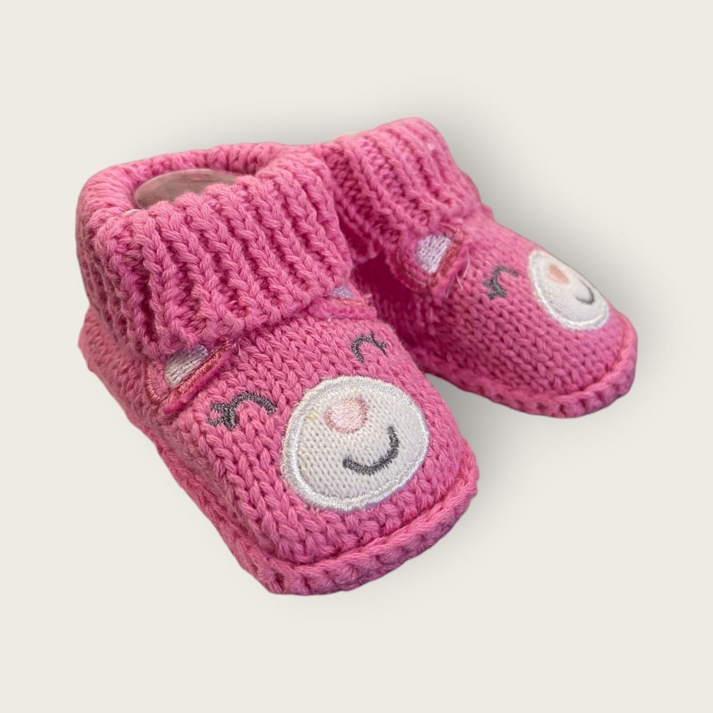Cozy Woolen Booties for Newborn to 6 Months | Knitted Warm Baby Shoes with Unique Pattern (pink)